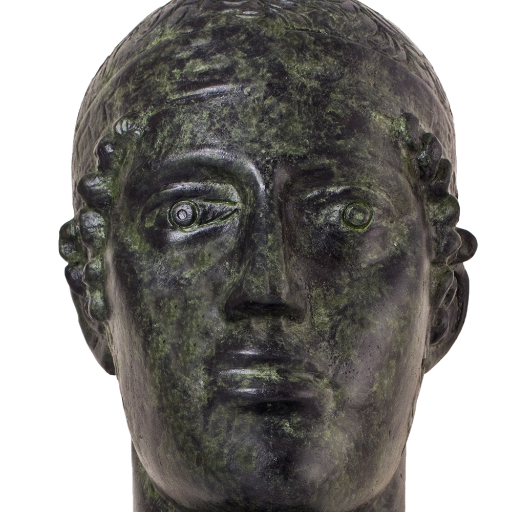  Bust Of Heniochos